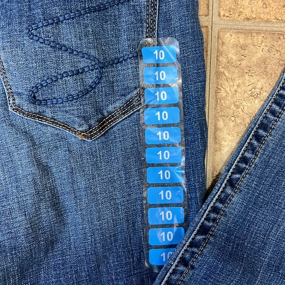 Seven7 High rise tummy less slimming control panel. - Picture 6 of 6